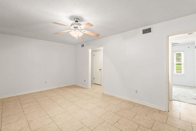 2 Cottonwood Court, Little Rock, AR 72211