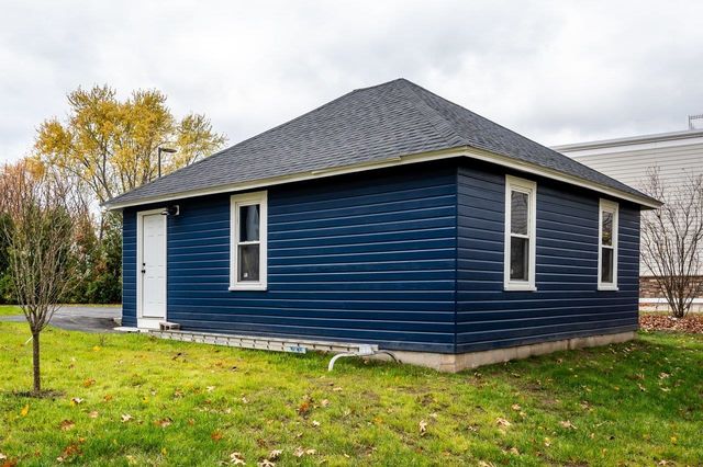 815 Central Avenue, Dover, NH 03820