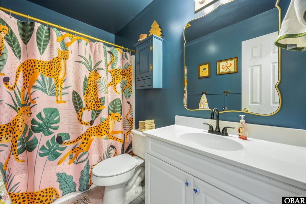 Image 17 of property listing at 1207 Harbour View Drive, Kill Devil Hills, NC 27948