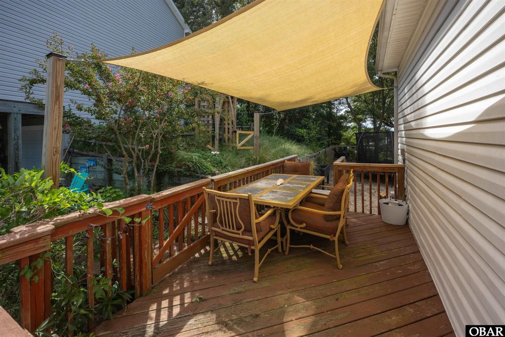 Image 27 of property listing at 1207 Harbour View Drive, Kill Devil Hills, NC 27948
