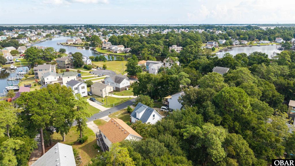 Image 38 of property listing at 1207 Harbour View Drive, Kill Devil Hills, NC 27948