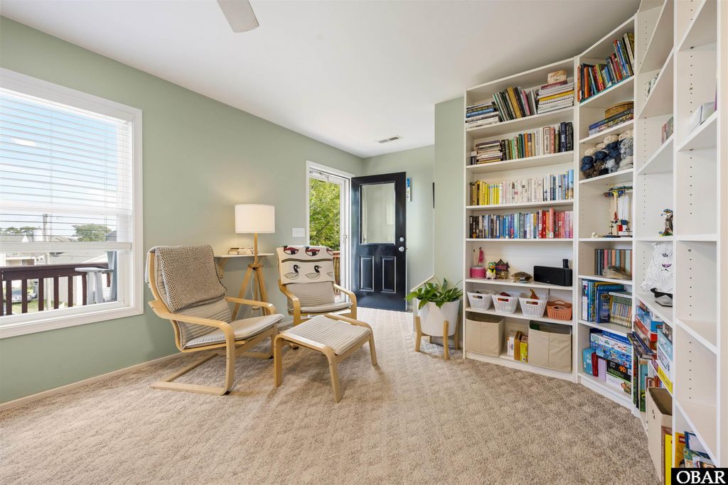 Image 5 of property listing at 1207 Harbour View Drive, Kill Devil Hills, NC 27948