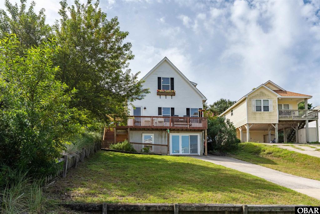 Image 45 of property listing at 1207 Harbour View Drive, Kill Devil Hills, NC 27948