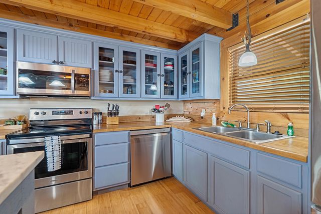 1415 Lakeshore Drive, Hot Springs, AR 71913