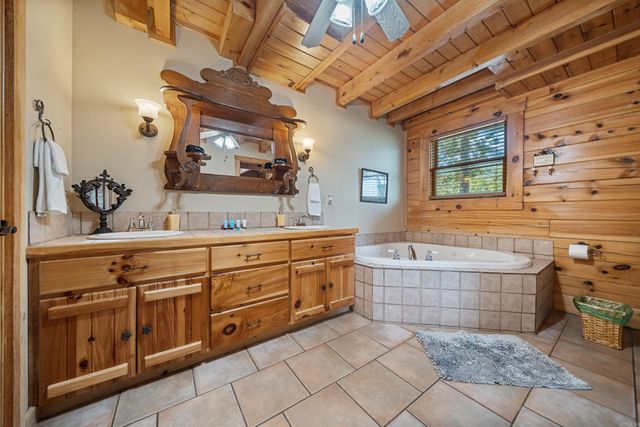 1415 Lakeshore Drive, Hot Springs, AR 71913