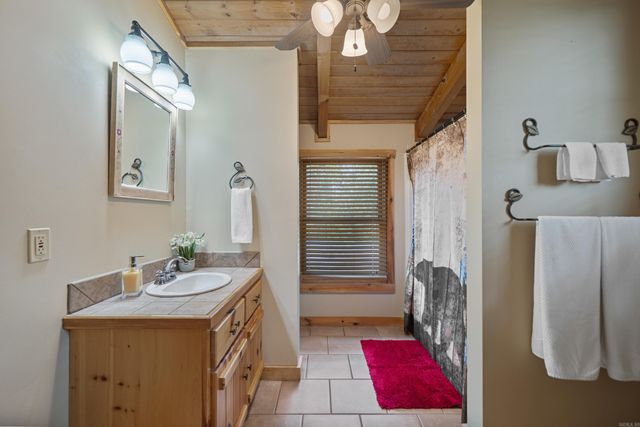 1415 Lakeshore Drive, Hot Springs, AR 71913