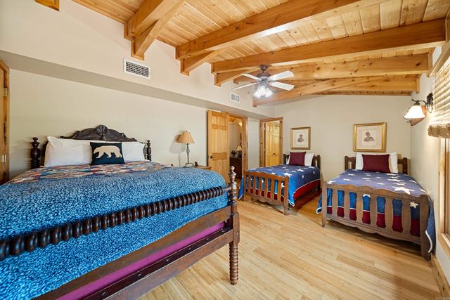 1415 Lakeshore Drive, Hot Springs, AR 71913