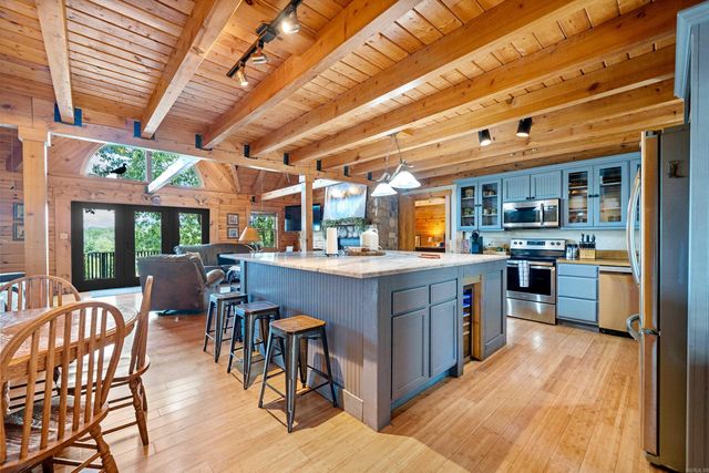 1415 Lakeshore Drive, Hot Springs, AR 71913