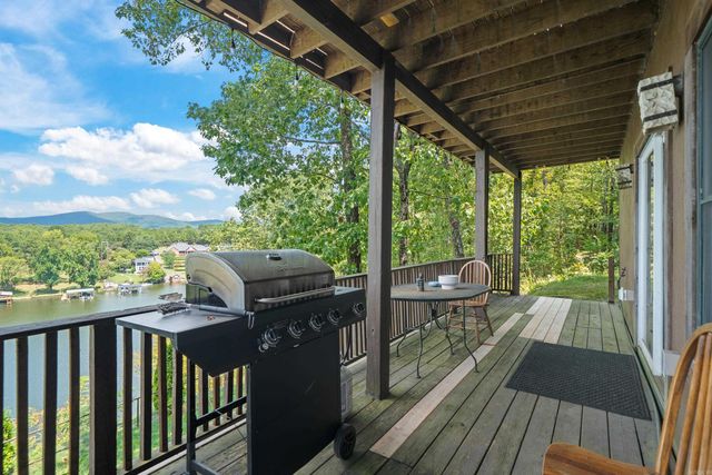 1415 Lakeshore Drive, Hot Springs, AR 71913