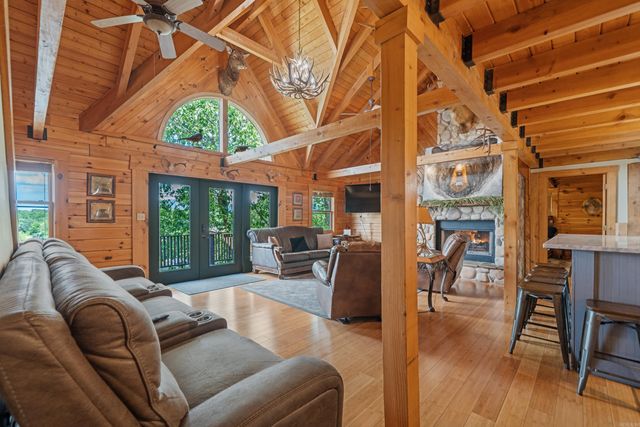 1415 Lakeshore Drive, Hot Springs, AR 71913