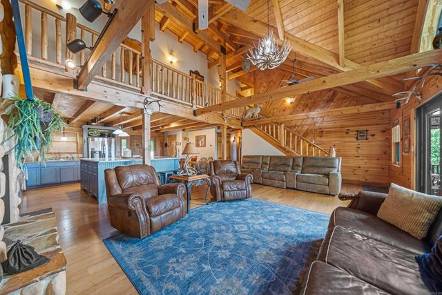 1415 Lakeshore Drive, Hot Springs, AR 71913