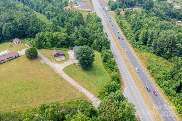 3398 Shamrock Heights, Hudson, NC 28638