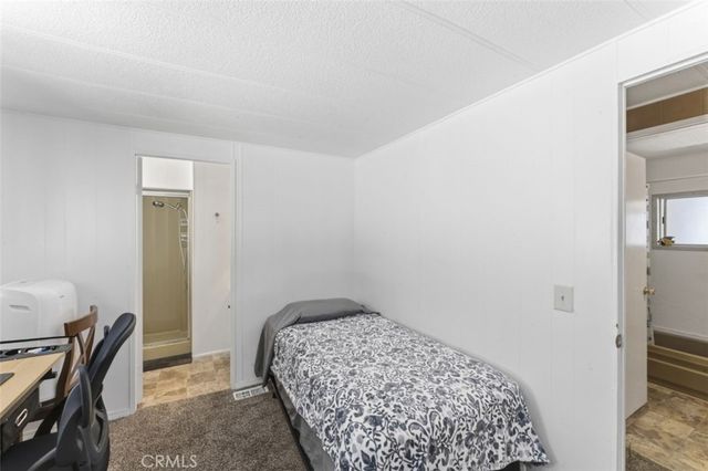 21001 Plummer 75, Chatsworth, CA 91311