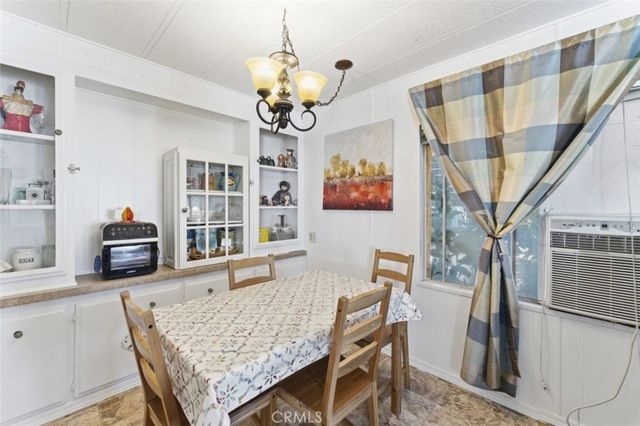 21001 Plummer 75, Chatsworth, CA 91311