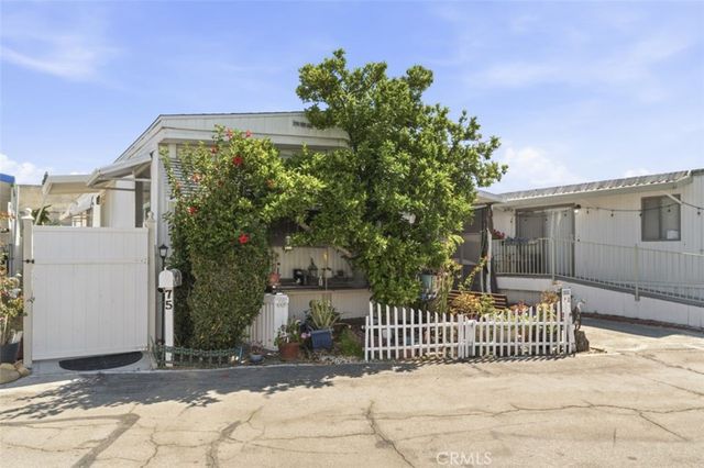 21001 Plummer 75, Chatsworth, CA 91311