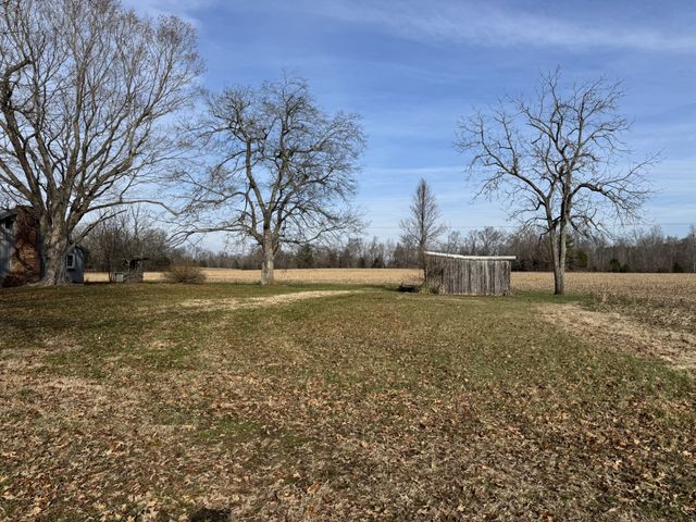 738 Keel Hollow Rd, Dover, TN 37058