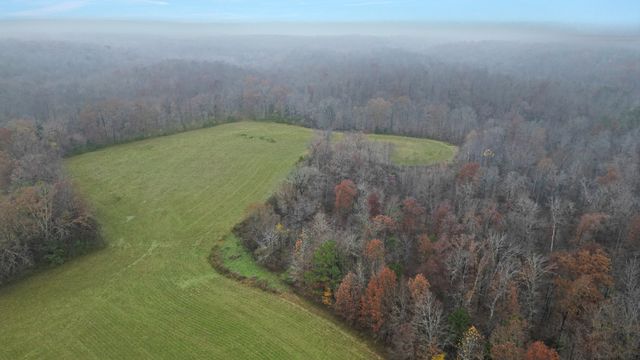 738 Keel Hollow Rd, Dover, TN 37058
