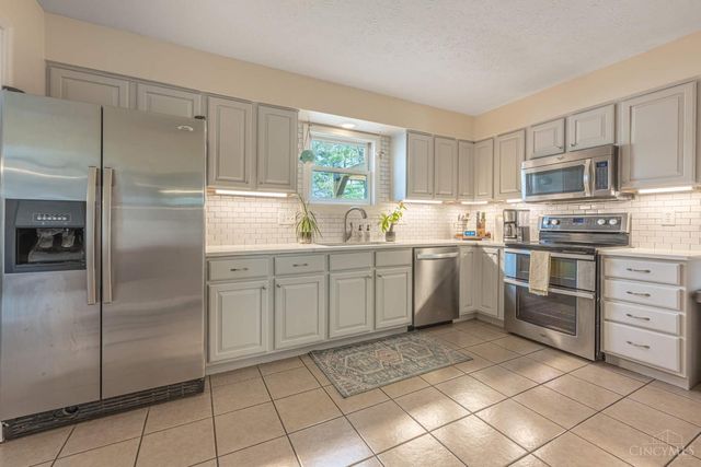 7392 Chinook Drive, West Chester, OH 45069