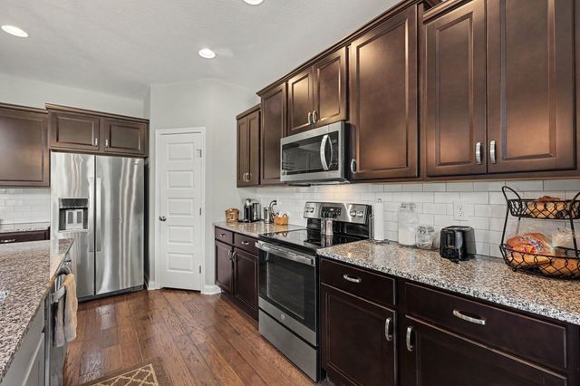 3108 Bentgrass Way, Hebron, KY 41048
