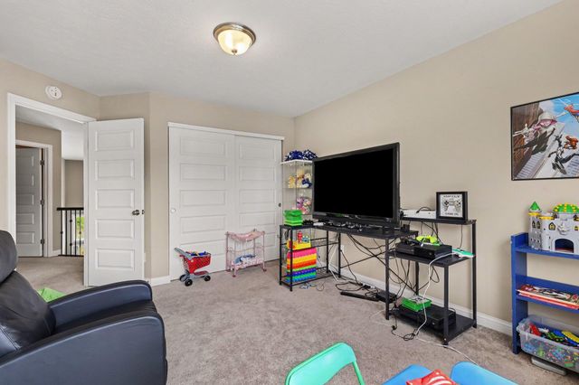 3108 Bentgrass Way, Hebron, KY 41048