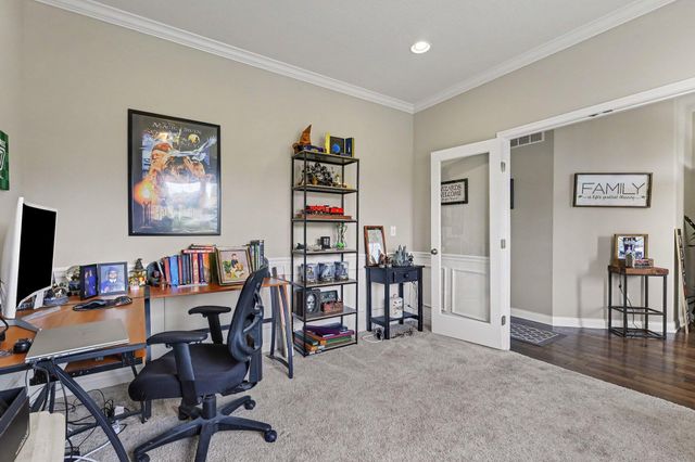 3108 Bentgrass Way, Hebron, KY 41048