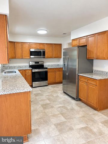 6281 RATHLIN DR, Springfield, VA 22152