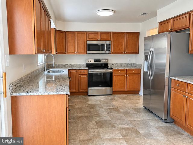 6281 RATHLIN DR, Springfield, VA 22152