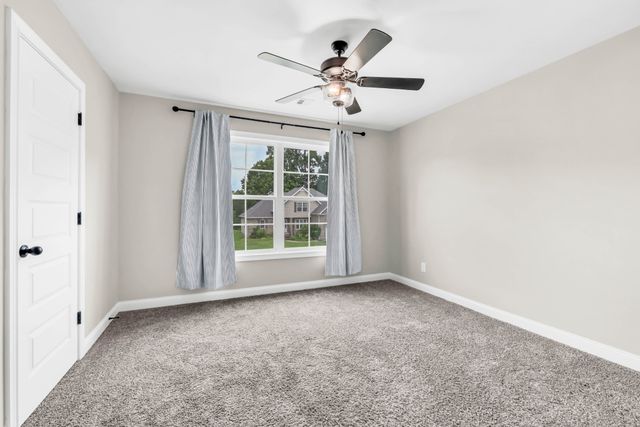 361 Abeline Dr, Clarksville, TN 37043