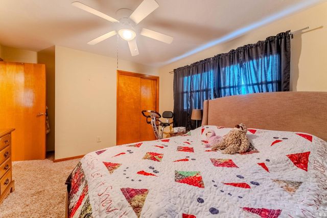 1434 W Rose Drive, Peru, IN 46970