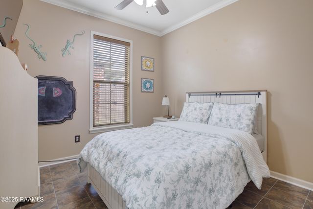 100 Smithville Court, Youngsville, LA 70592