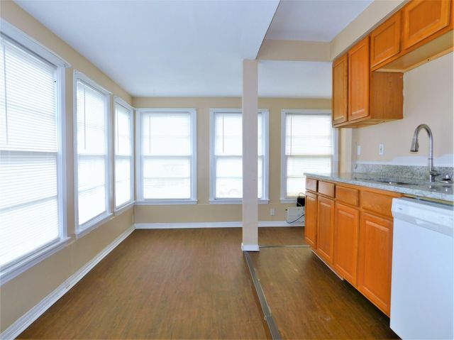 216 Maple Street 2, Denton, TX 76201