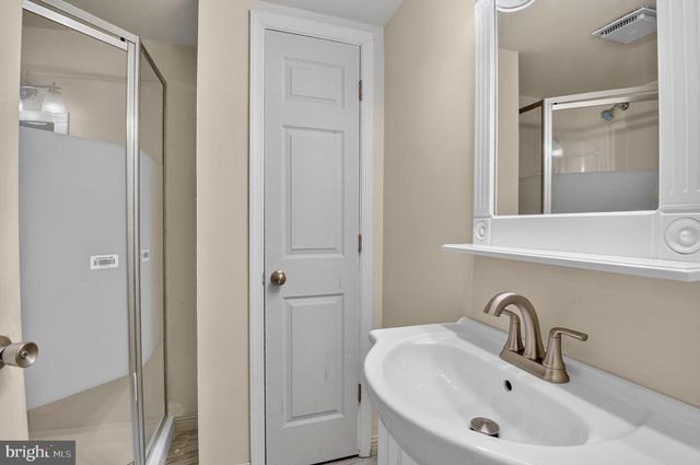 1797 POWDER HORN TER, Woodbridge, VA 22191