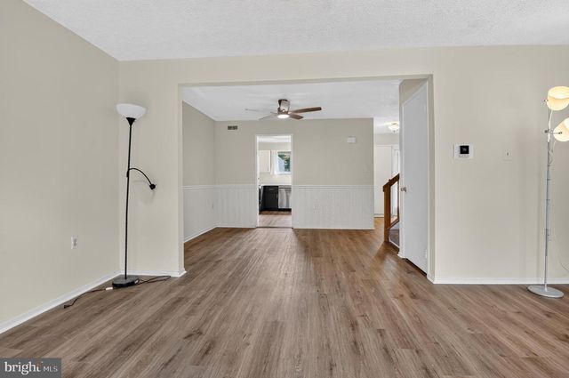 1797 POWDER HORN TER, Woodbridge, VA 22191