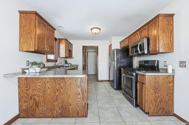 12523 Lanai Drive, Fort Wayne, IN 46818