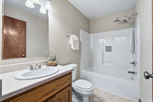 12523 Lanai Drive, Fort Wayne, IN 46818