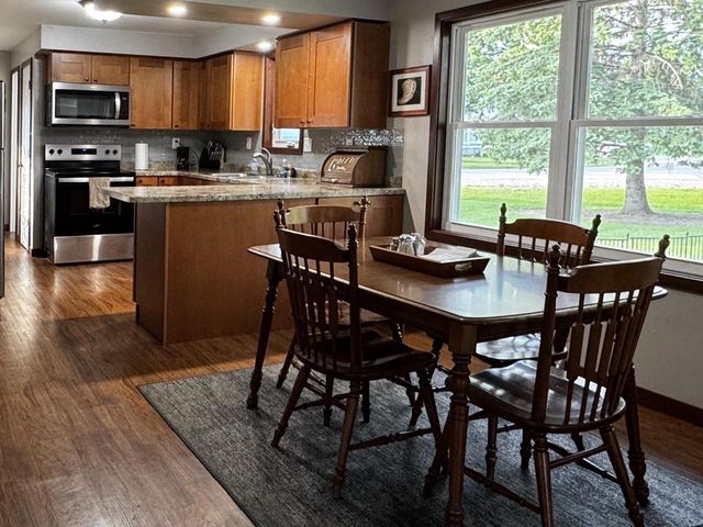 4103 FAIRVIEW ROAD, Larsen, WI 54947