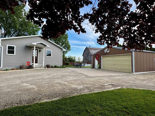 4103 FAIRVIEW ROAD, Larsen, WI 54947