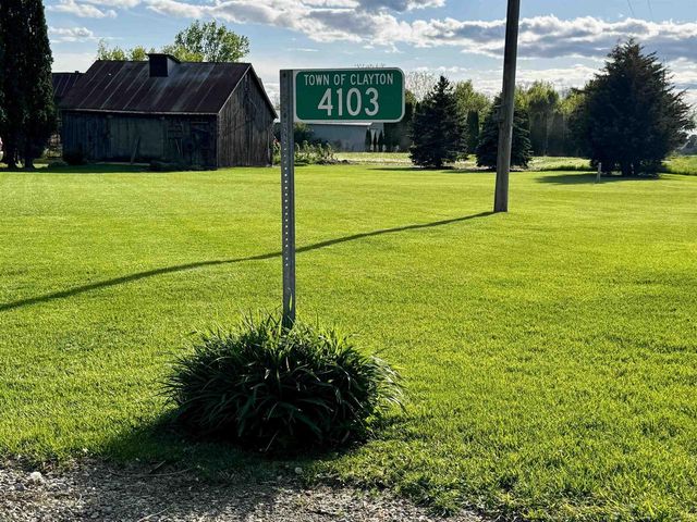 4103 FAIRVIEW ROAD, Larsen, WI 54947
