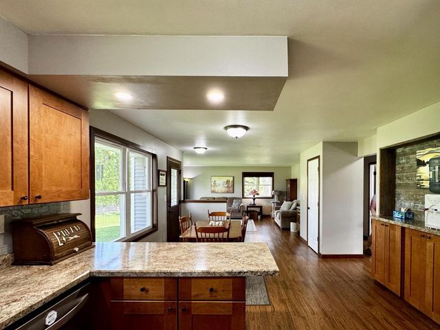 4103 FAIRVIEW ROAD, Larsen, WI 54947