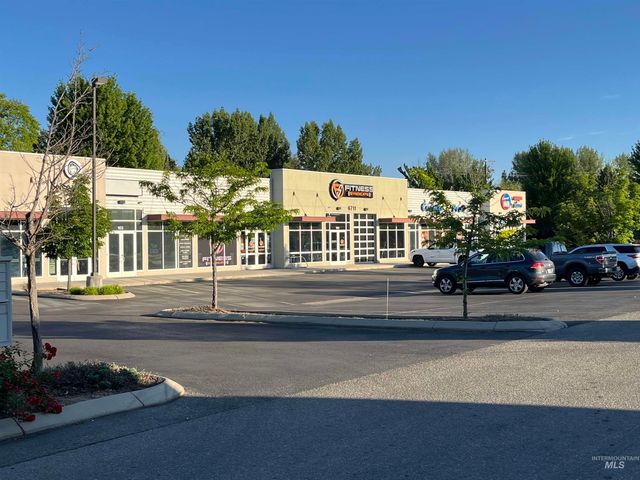 6665 N Glenwood St, Boise, ID 83714
