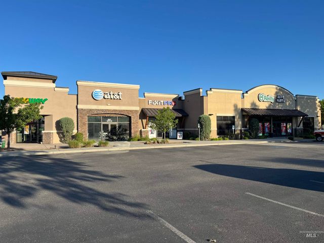 6665 N Glenwood St, Boise, ID 83714