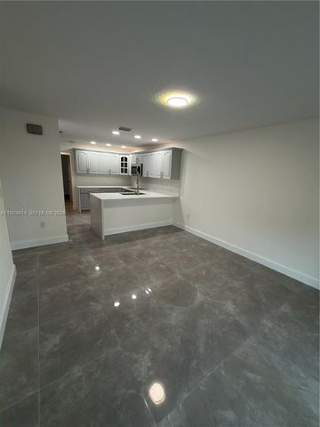 1647 SW 136th Pl, Miami, FL 33175