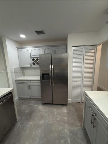 1647 SW 136th Pl, Miami, FL 33175