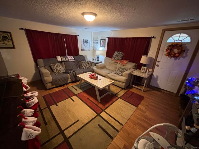 1565 SE State Road 116, Bluffton, IN 46714