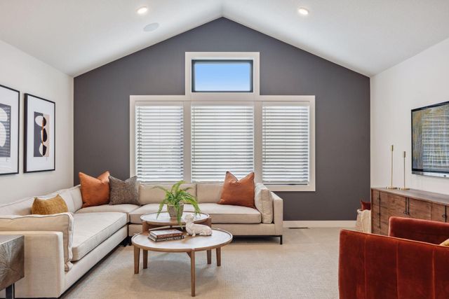 16500 64th Avenue N, Maple Grove, MN 55311