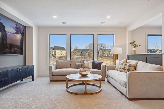 16500 64th Avenue N, Maple Grove, MN 55311