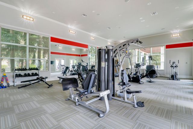 5242 Cambridge Court, Palm Beach Gardens, FL 33418