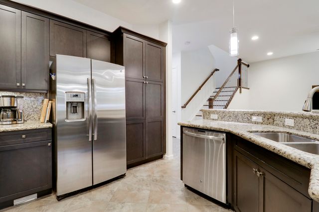 5242 Cambridge Court, Palm Beach Gardens, FL 33418