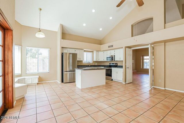 2560 N Lindsay Road Unit 67, Mesa, AZ 85213