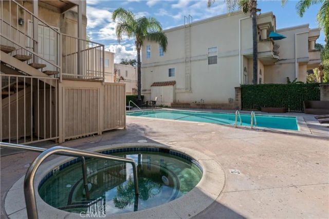 5340 Las Virgenes 11, Calabasas, CA 91302